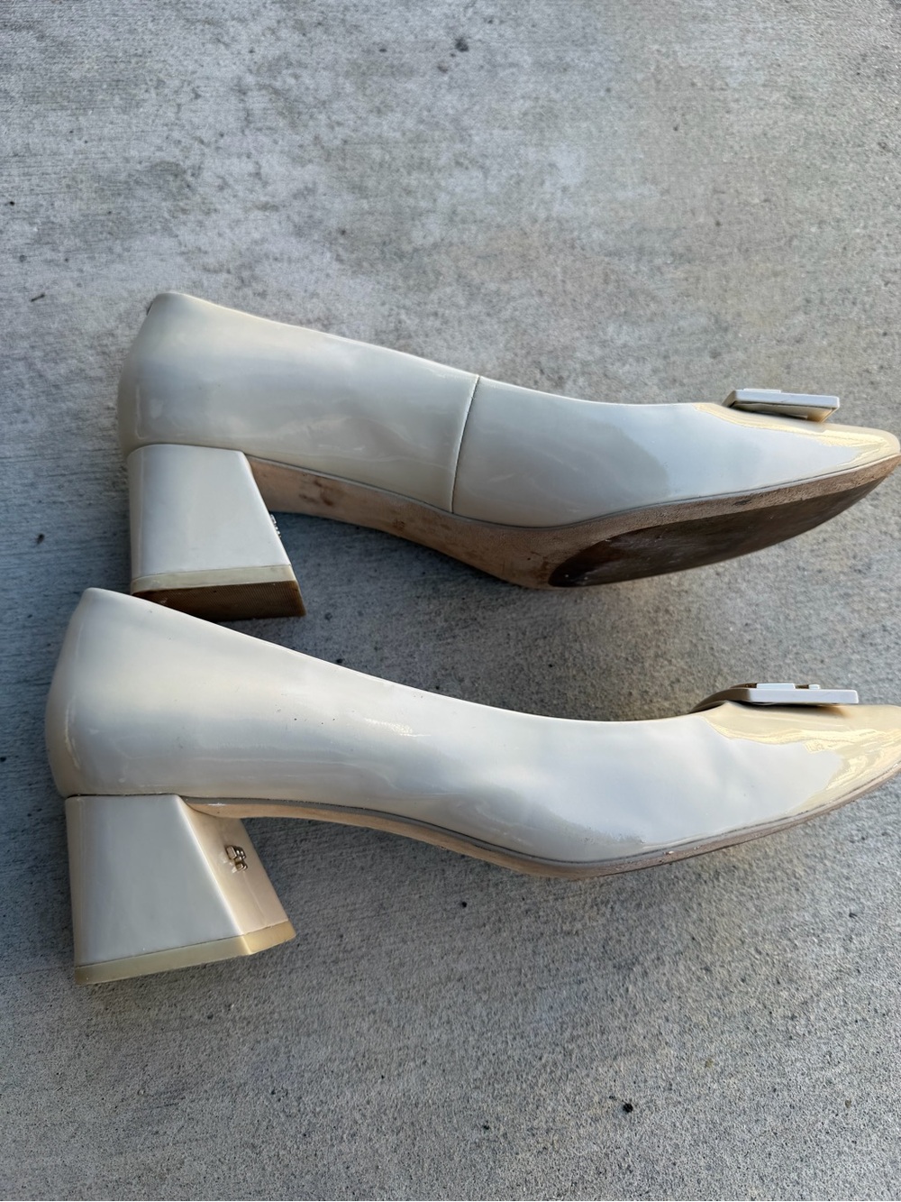 Authentic Tory Burch Gigi Patent Leather Block Heels - Picture 7 of 7